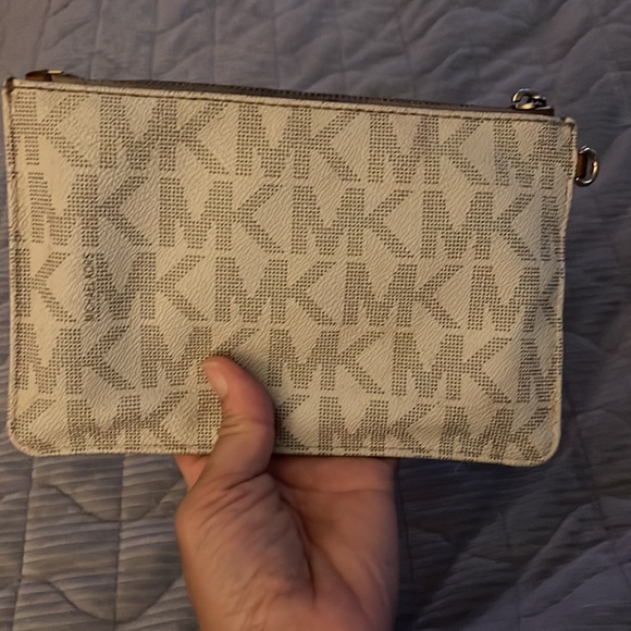 Michael Kors pouch / cosmetic bag - Picture 2 of 3
